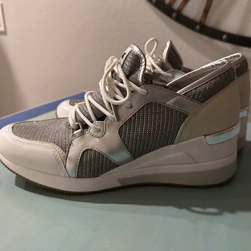 MK Liv Trainer glitter chain mesh